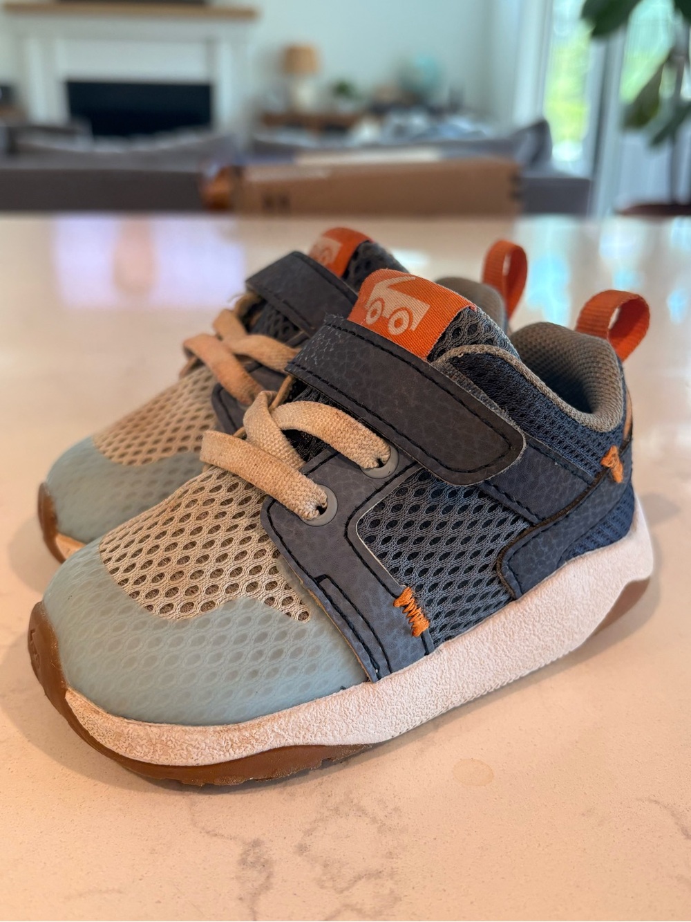 See Kai Run Viento sneaker